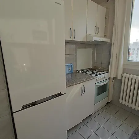Aura Apartman *