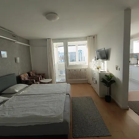 Apartman Aura