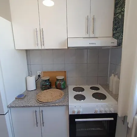 Apartamento Aura - Balcony - Easy Tram To Old Town - Free Parking