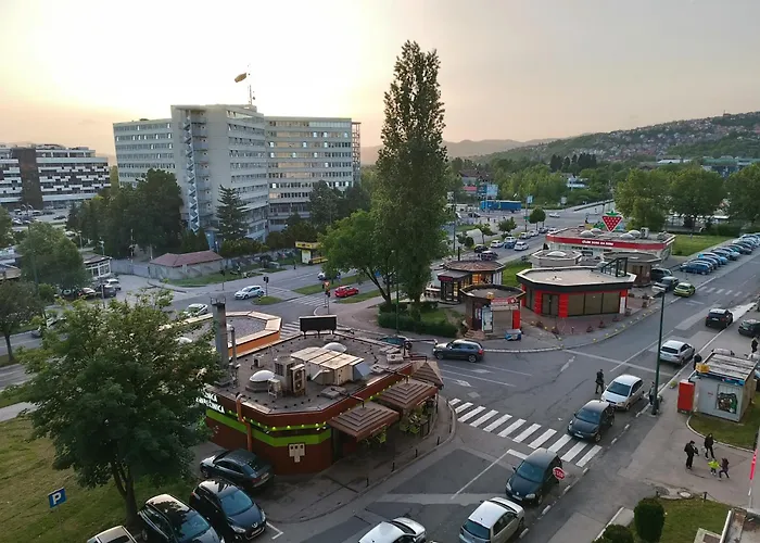 Aura - Balcony - Easy Tram To Old Town - Free Parking * Sarajevo