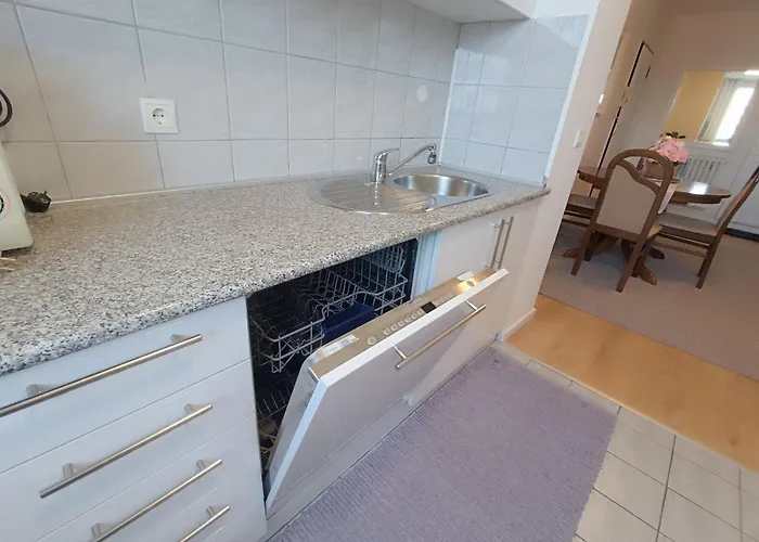 Aura - Balcony - Easy Tram To Old Town - Free Parking Sarajevo